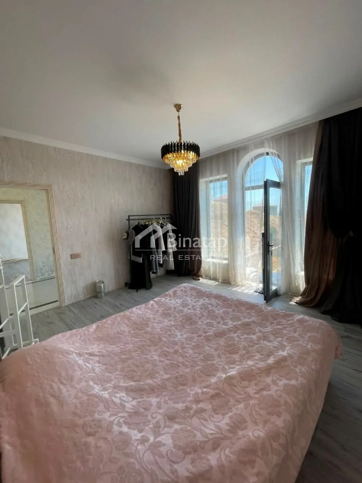 Satılır 5 otaqlı həyət evi / bağ evi 200 m², Badamdar qəs. — şəkil 9