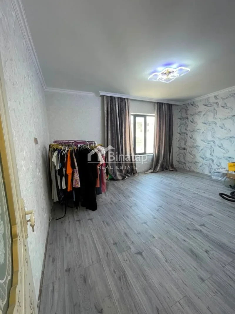 Satılır 5 otaqlı həyət evi / bağ evi 200 m², Badamdar qəs. — şəkil 11