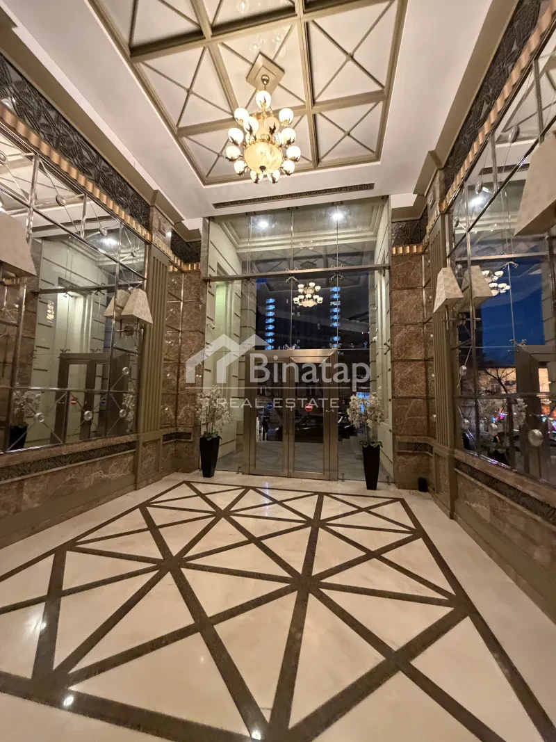 Satılır 4 otaqlı yeni tikili 172 m², 28 May m. — şəkil 2