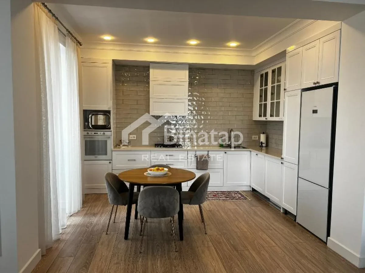 Satılır 3 otaqlı yeni tikili 127 m², İçərişəhər m. — şəkil 2