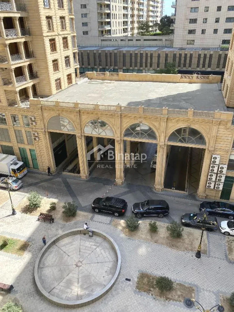 Satılır 4 otaqlı yeni tikili 210 m², 28 May m. — şəkil 15