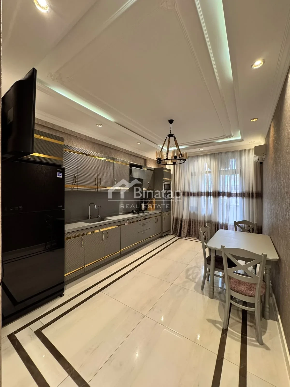 Satılır 3 otaqlı yeni tikili 135 m², 28 May m. — şəkil 4