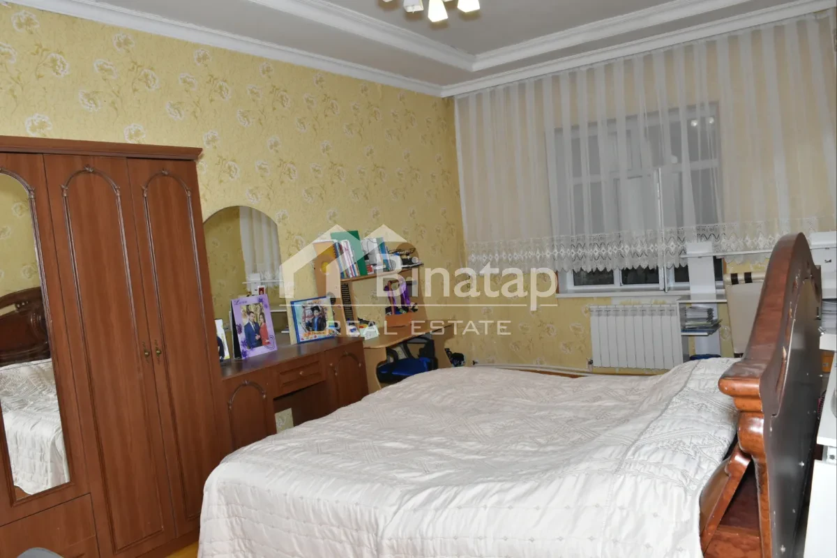 Satılır 4 otaqlı həyət evi / bağ evi 130 m², Neftçilər m. — şəkil 8