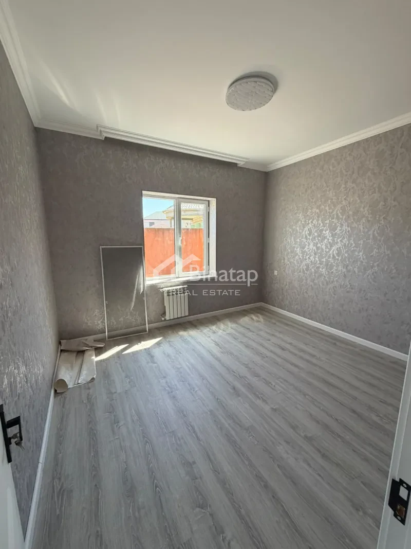 Satılır 3 otaqlı həyət evi / bağ evi 110 m², Koroğlu m. — şəkil 11