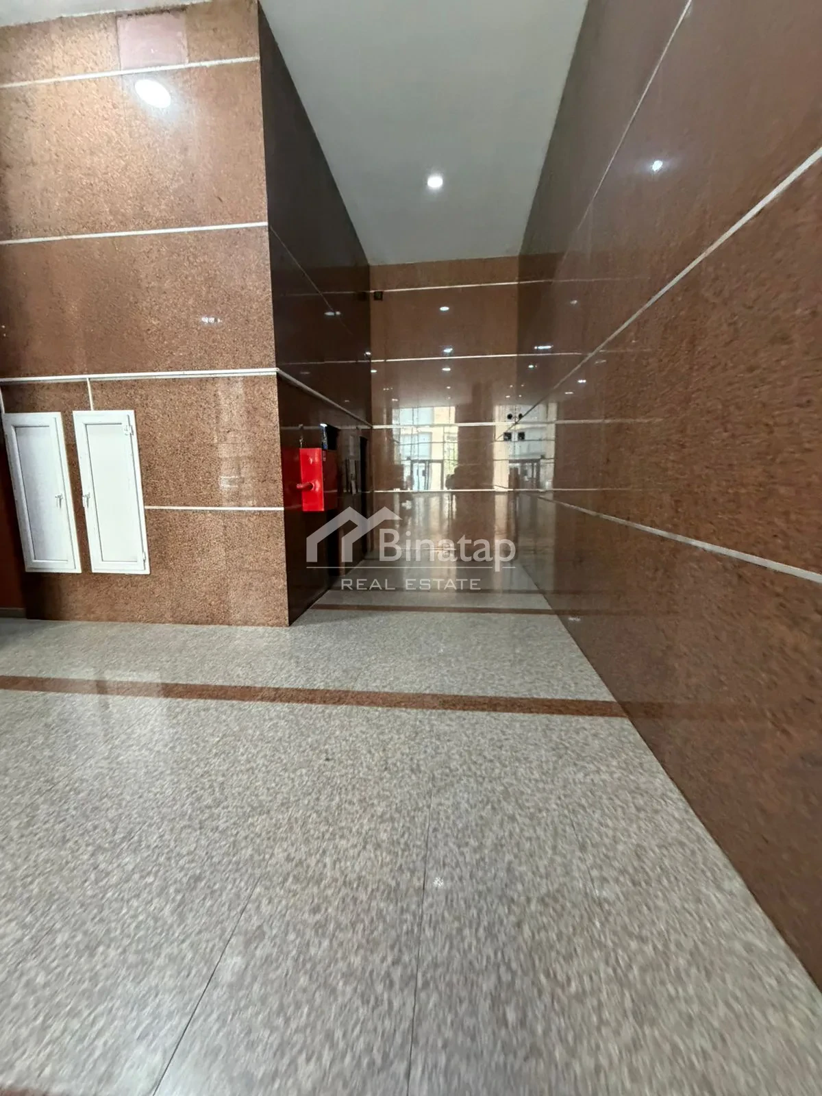 Satılır 3 otaqlı yeni tikili 125 m², İnşaatçılar m. — şəkil 18
