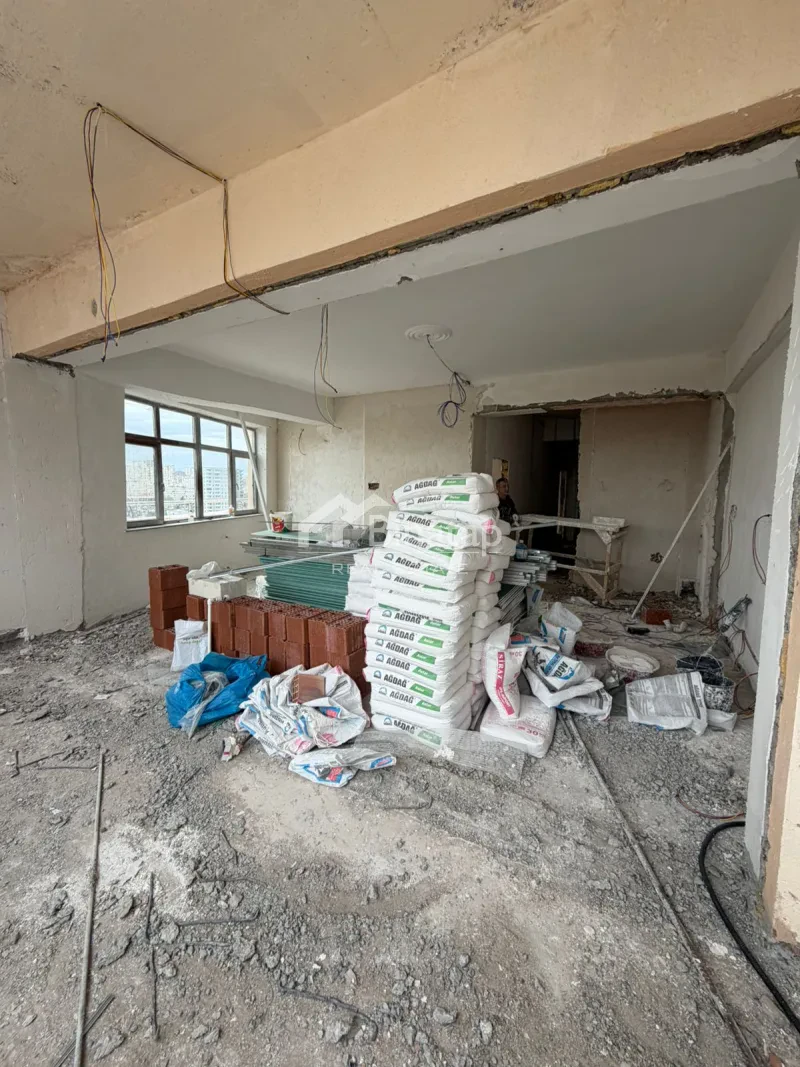 Satılır 3 otaqlı yeni tikili 125 m², İnşaatçılar m. — şəkil 3