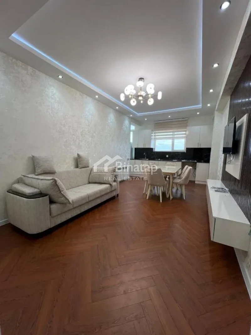 Satılır 2 otaqlı yeni tikili 58 m², 8 Noyabr m.