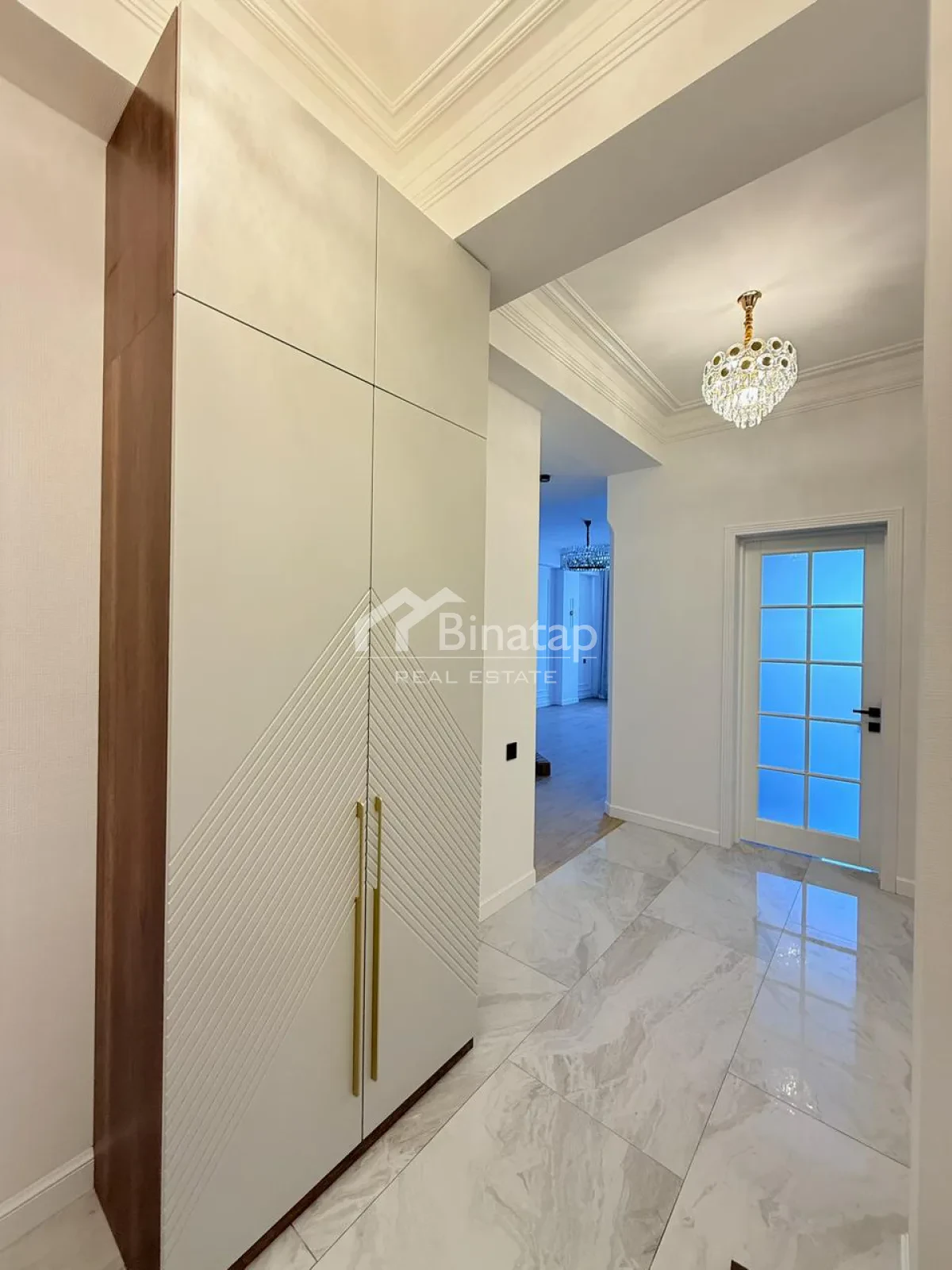 Satılır 3 otaqlı yeni tikili 100 m², 28 May m. — şəkil 6