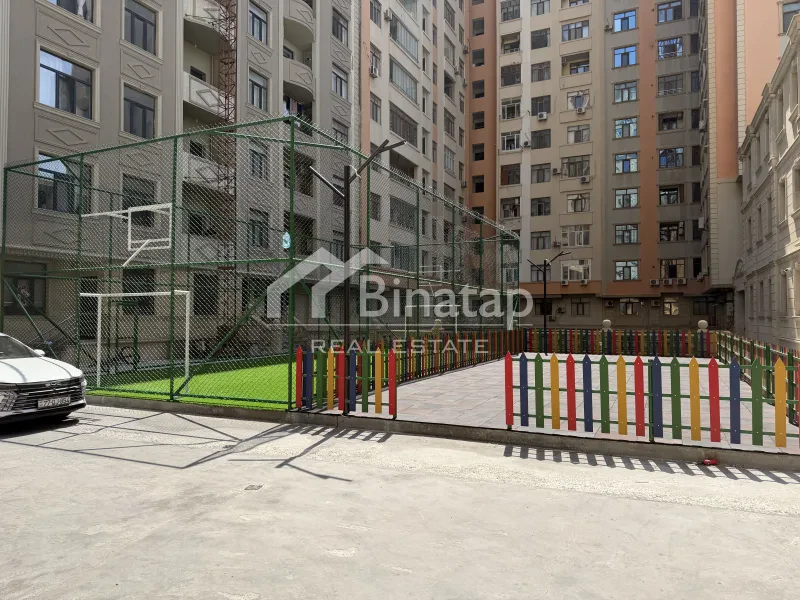 Satılır 3 otaqlı yeni tikili 100 m², 28 May m. — şəkil 2