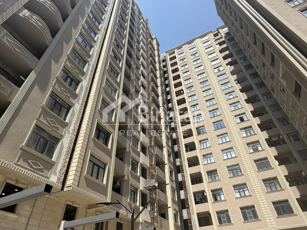 Satılır 3 otaqlı yeni tikili 100 m², 28 May m. — şəkil 1