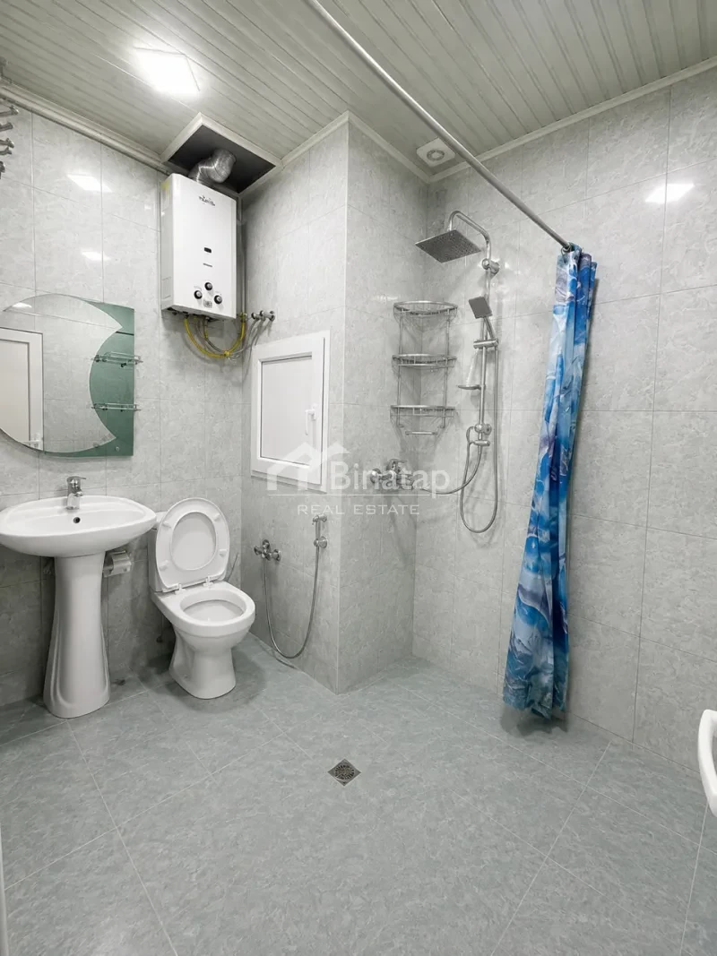 Satılır 2 otaqlı köhnə tikili 45 m², Memar Əcəmi m. — şəkil 4
