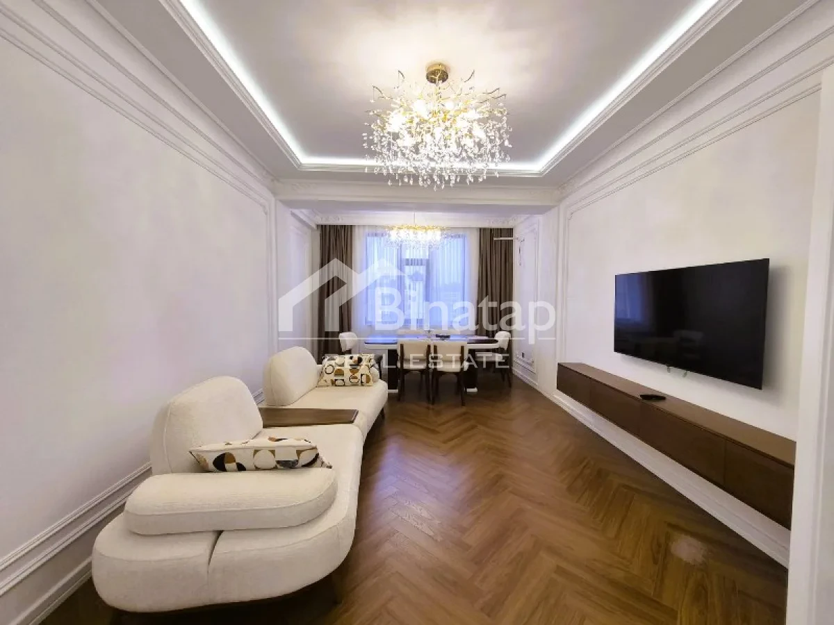 Продаётся 3-комн. новостройка 118 м², м. Гянджлик — фото 1