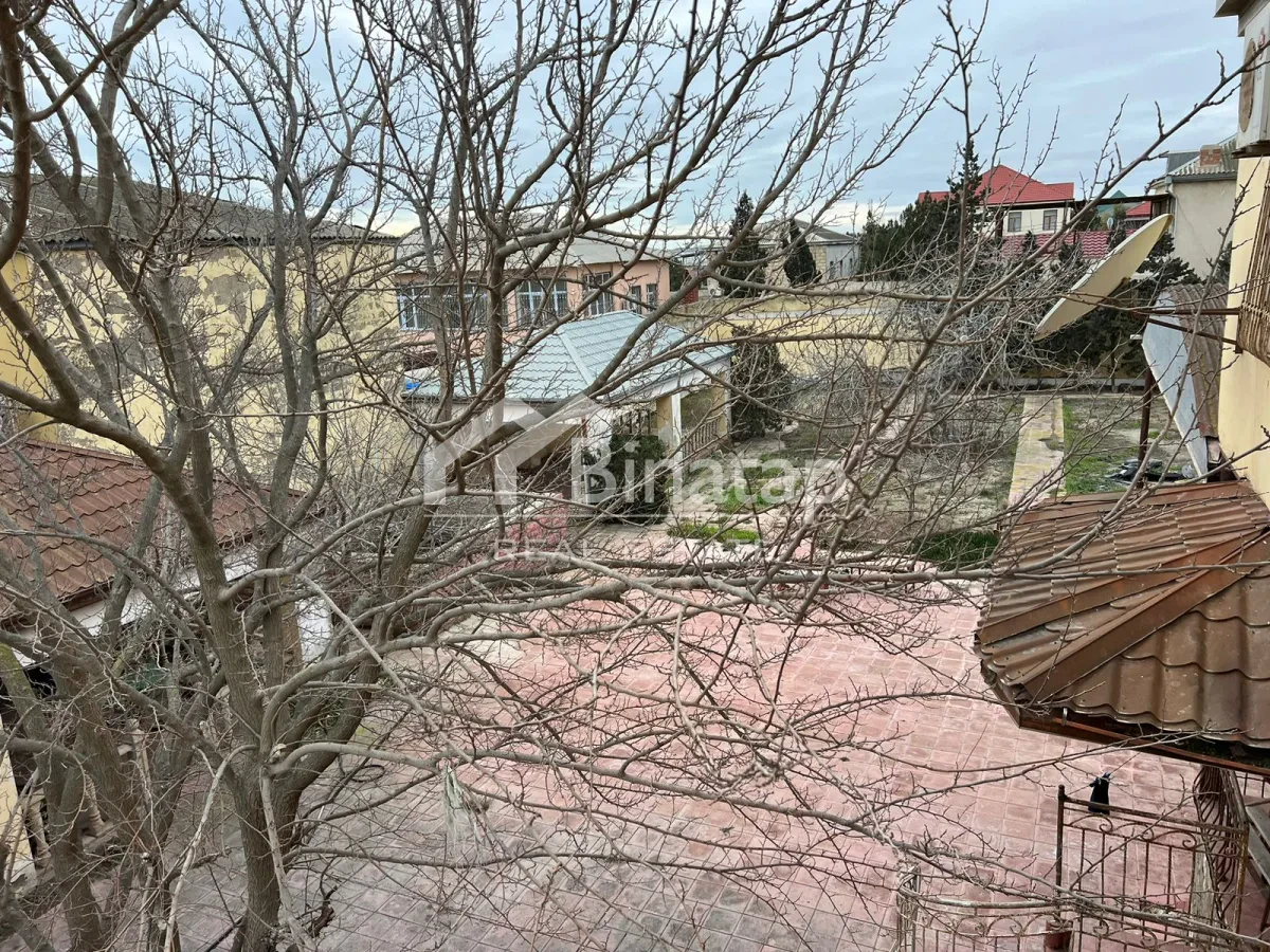 Satılır 8 otaqlı həyət evi / bağ evi 180 m², Hövsan qəs. — şəkil 8
