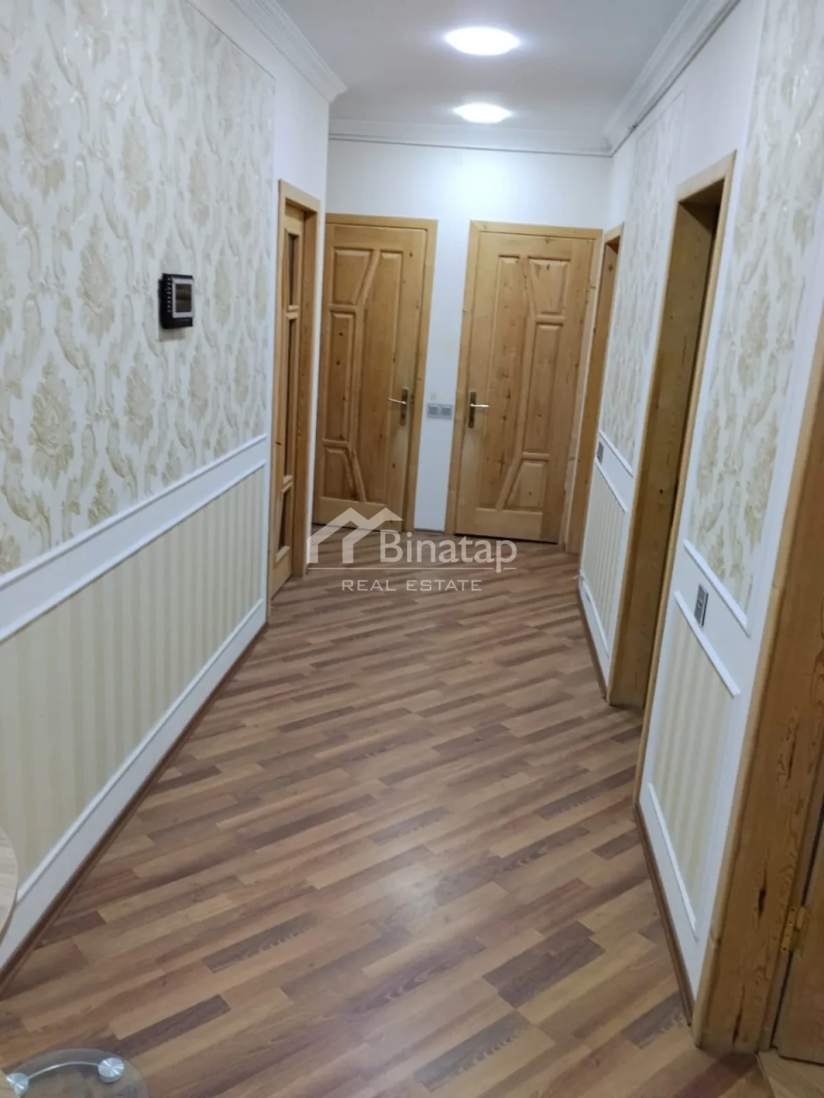 Satılır 4 otaqlı köhnə tikili 100 m², Xalqlar Dostluğu m. — şəkil 7