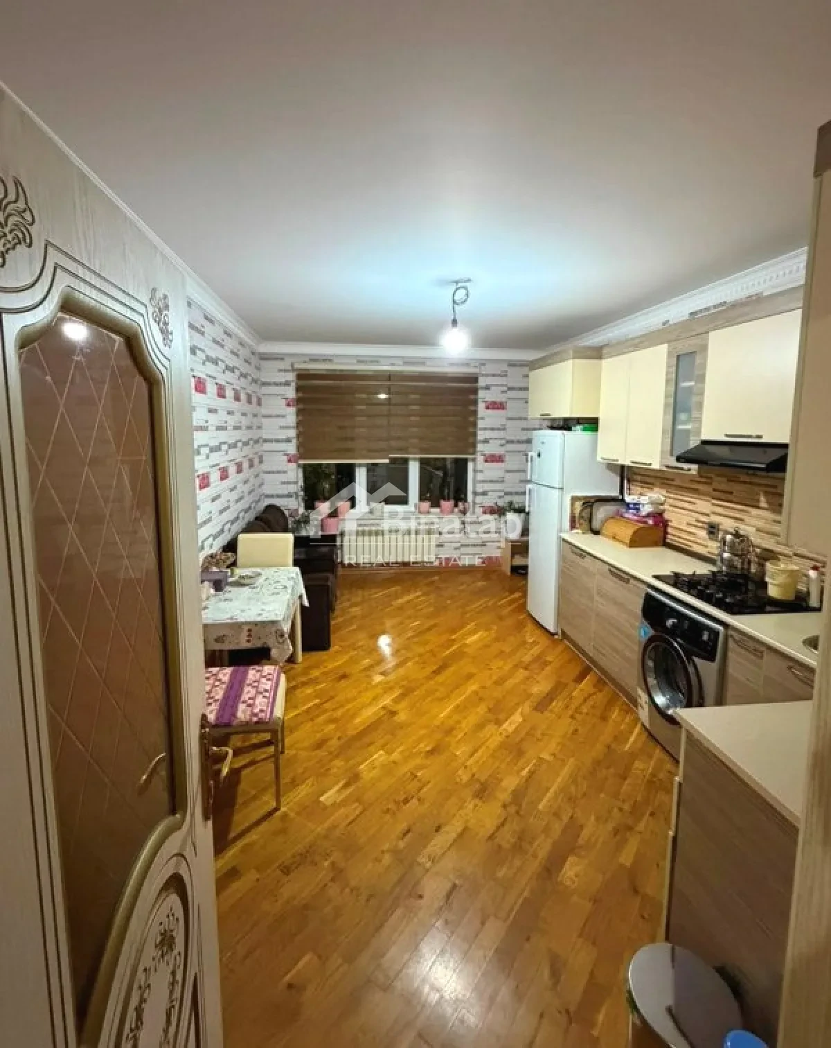 Satılır 2 otaqlı yeni tikili 106 m², 8 Noyabr m. — şəkil 5