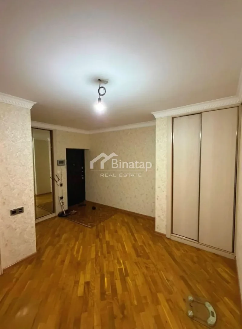 Satılır 2 otaqlı yeni tikili 106 m², 8 Noyabr m. — şəkil 7