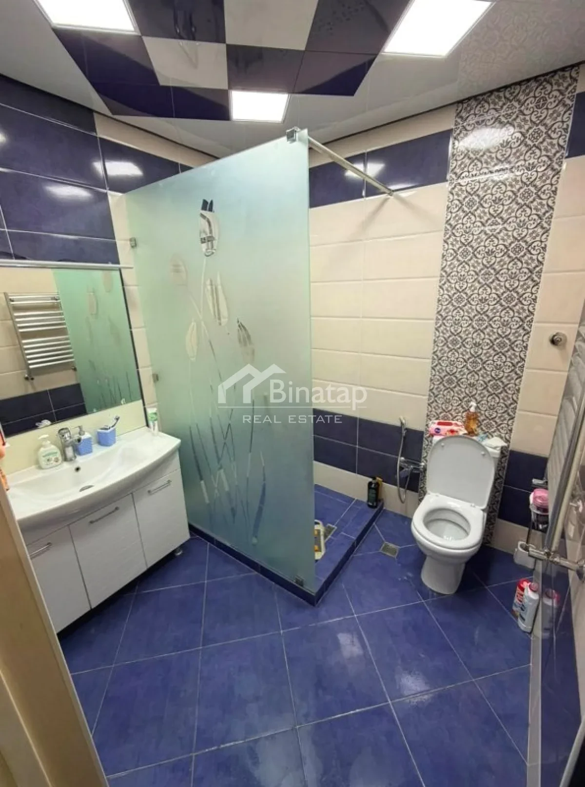 Satılır 2 otaqlı yeni tikili 106 m², 8 Noyabr m. — şəkil 9