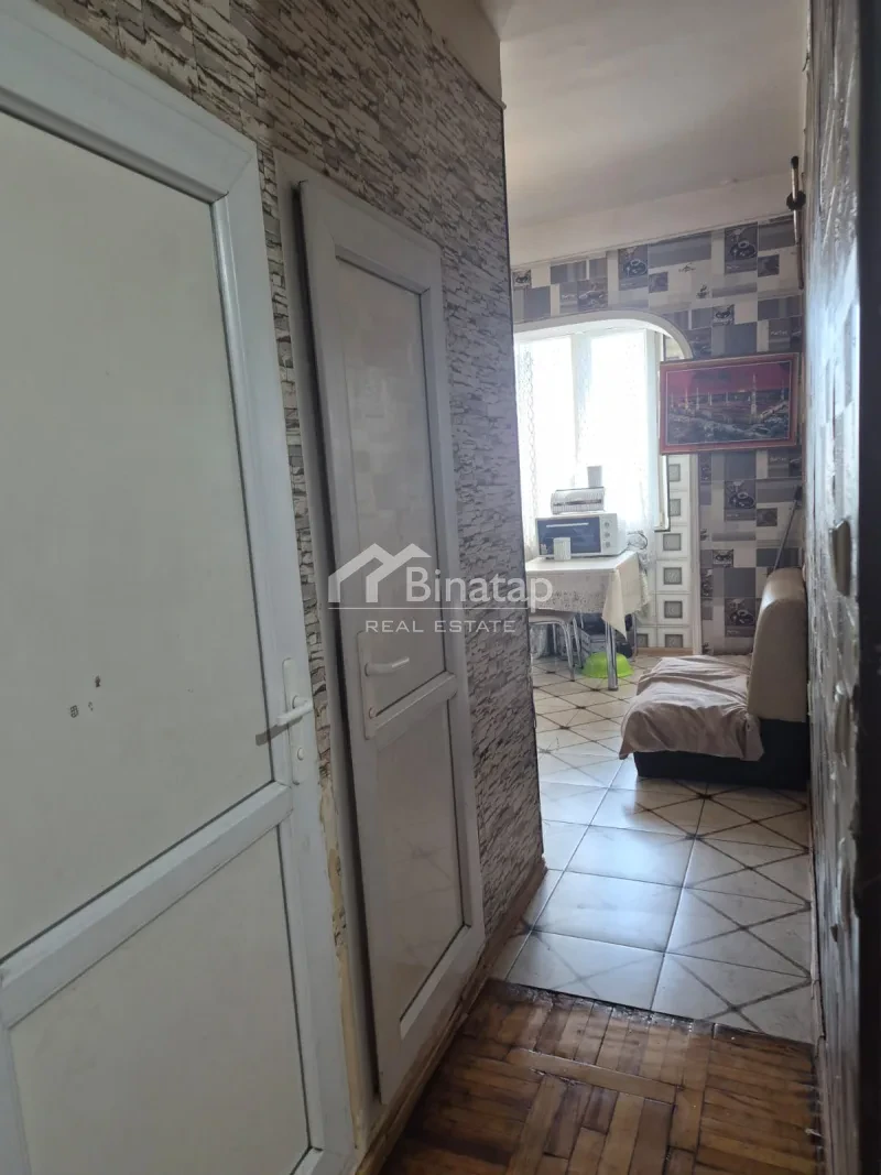 Satılır 2 otaqlı köhnə tikili 52.4 m², 20 Yanvar m. — şəkil 9
