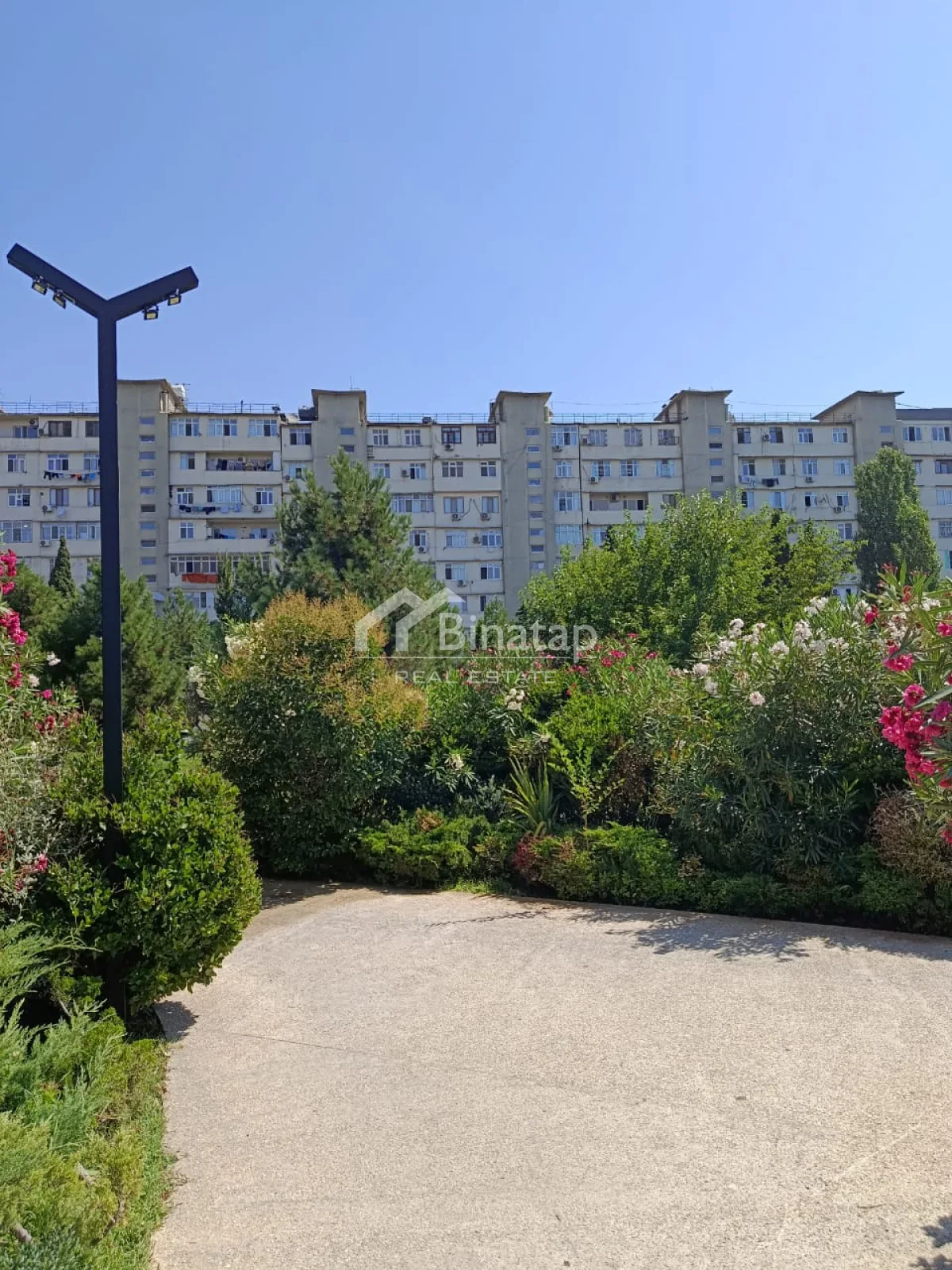 Satılır 2 otaqlı köhnə tikili 52.4 m², 20 Yanvar m. — şəkil 10