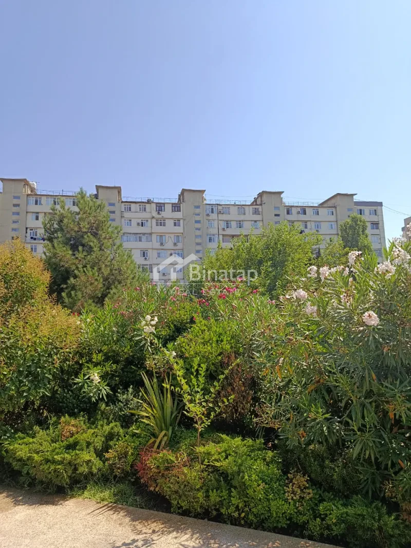 Satılır 2 otaqlı köhnə tikili 52.4 m², 20 Yanvar m. — şəkil 12