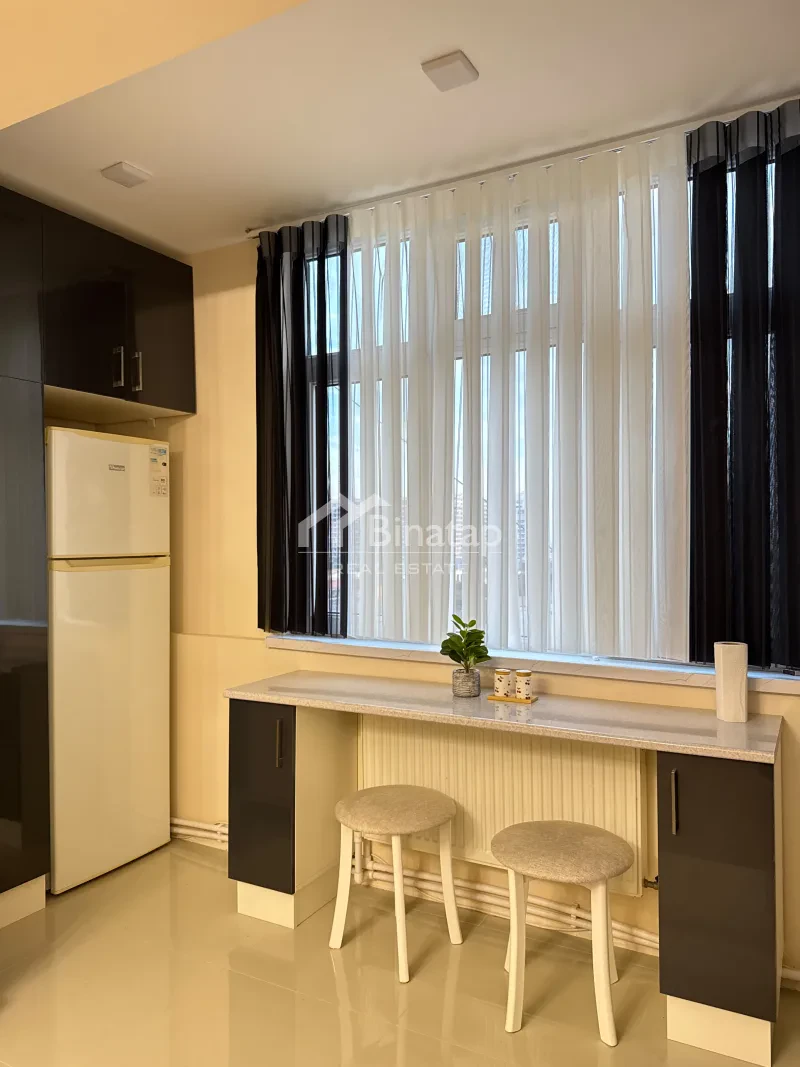 İcarəyə verilir 3 otaqlı köhnə tikili 70 m², Qara Qarayev m. — şəkil 3