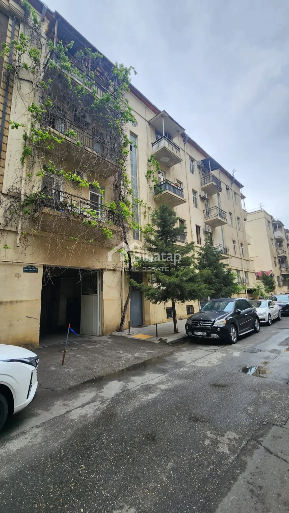 Satılır 2 otaqlı köhnə tikili 55 m², İçərişəhər m. — şəkil 1