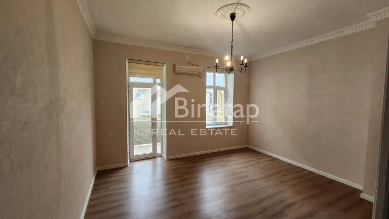 Satılır 2 otaqlı köhnə tikili 55 m², İçərişəhər m. — şəkil 2
