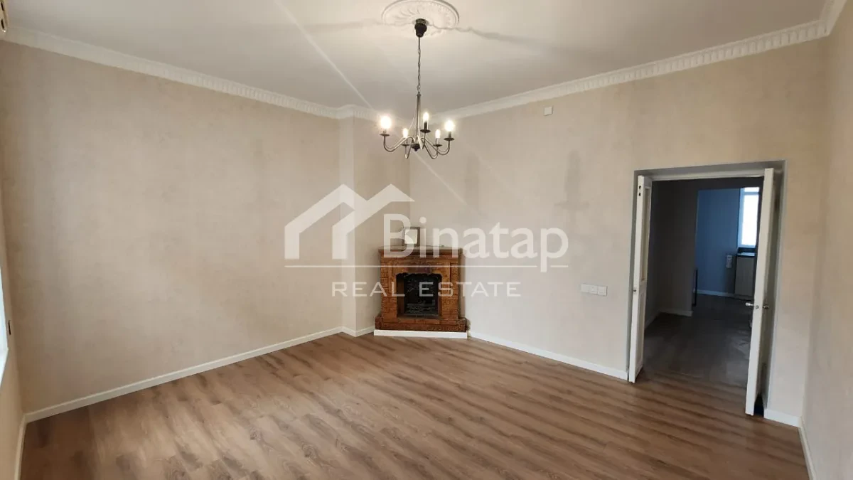 Satılır 2 otaqlı köhnə tikili 55 m², İçərişəhər m. — şəkil 3