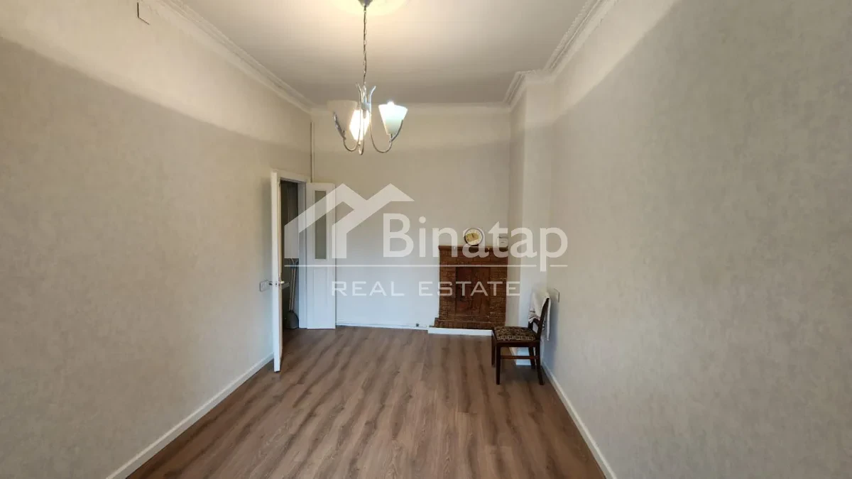Satılır 2 otaqlı köhnə tikili 55 m², İçərişəhər m. — şəkil 8