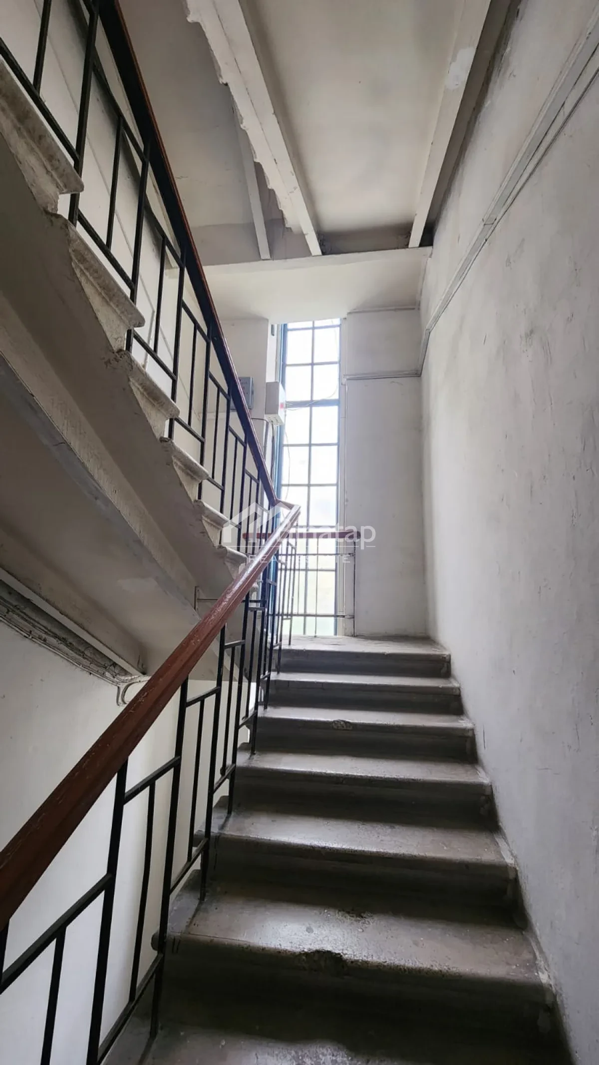 Satılır 2 otaqlı köhnə tikili 55 m², İçərişəhər m. — şəkil 19