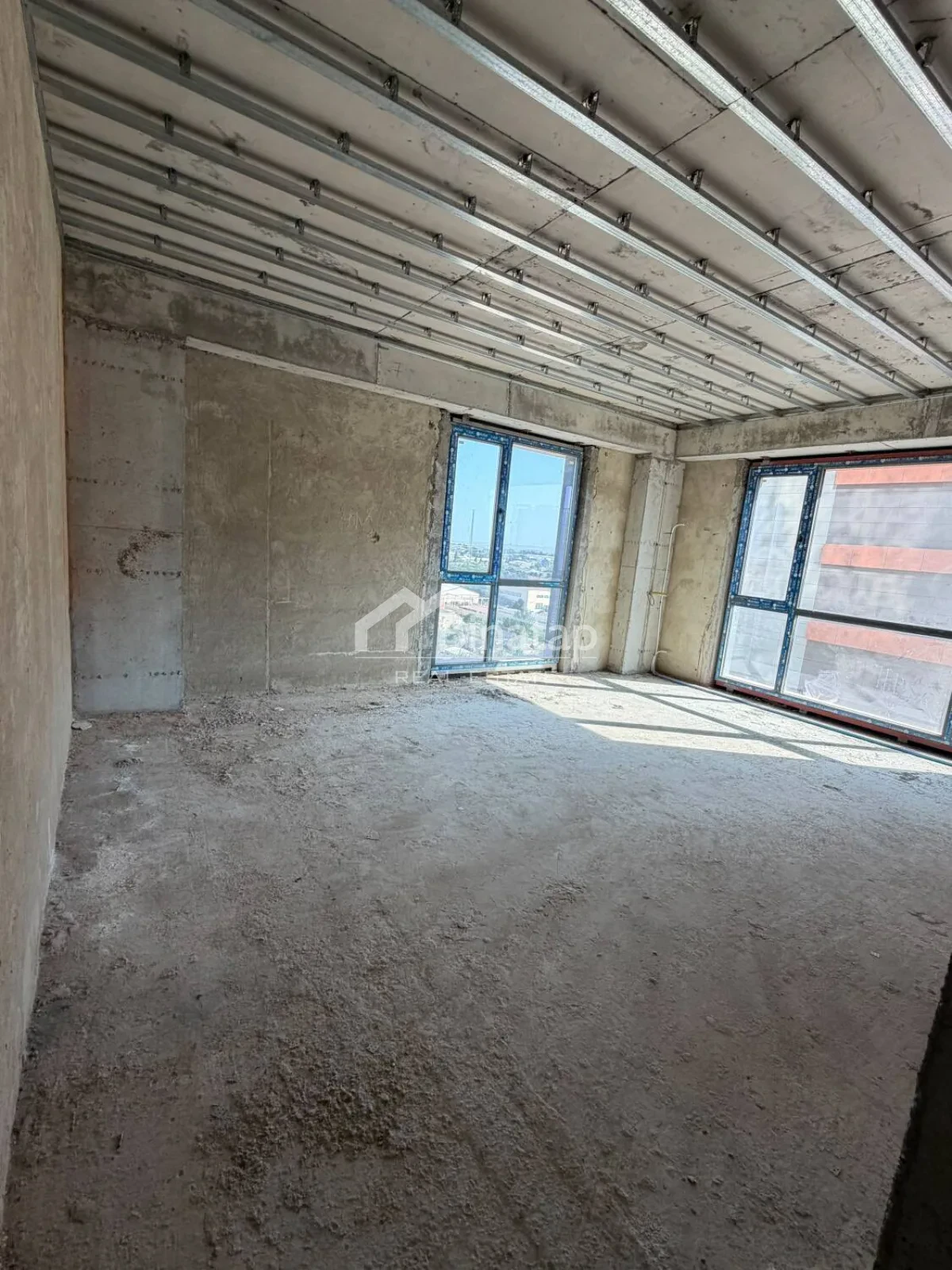 Satılır 3 otaqlı yeni tikili 106.7 m², Bakmil m. — şəkil 3