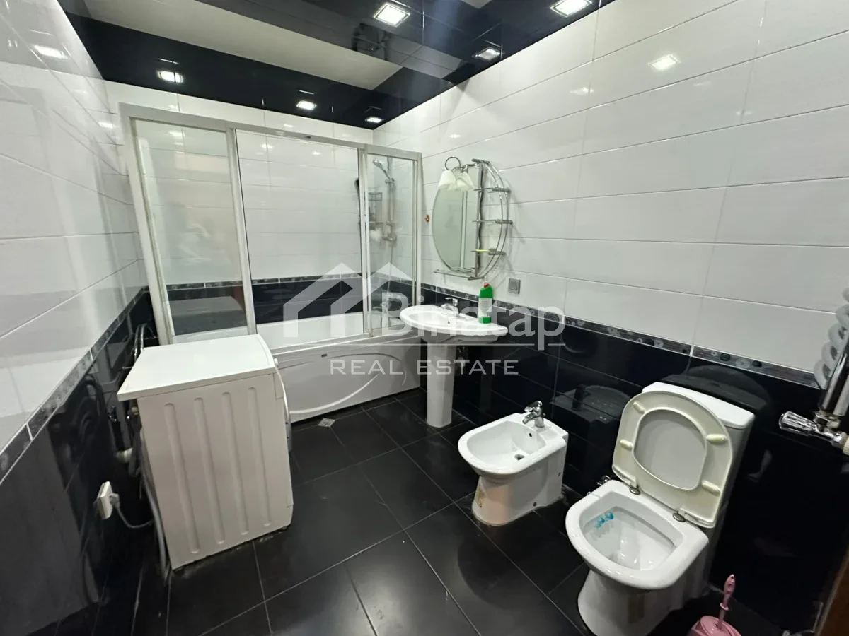 İcarəyə verilir 2 otaqlı yeni tikili 87 m², 28 May m. — şəkil 16