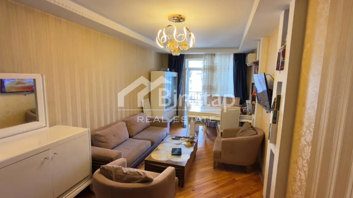 Satılır 3 otaqlı yeni tikili 74 m², İnşaatçılar m. — şəkil 1