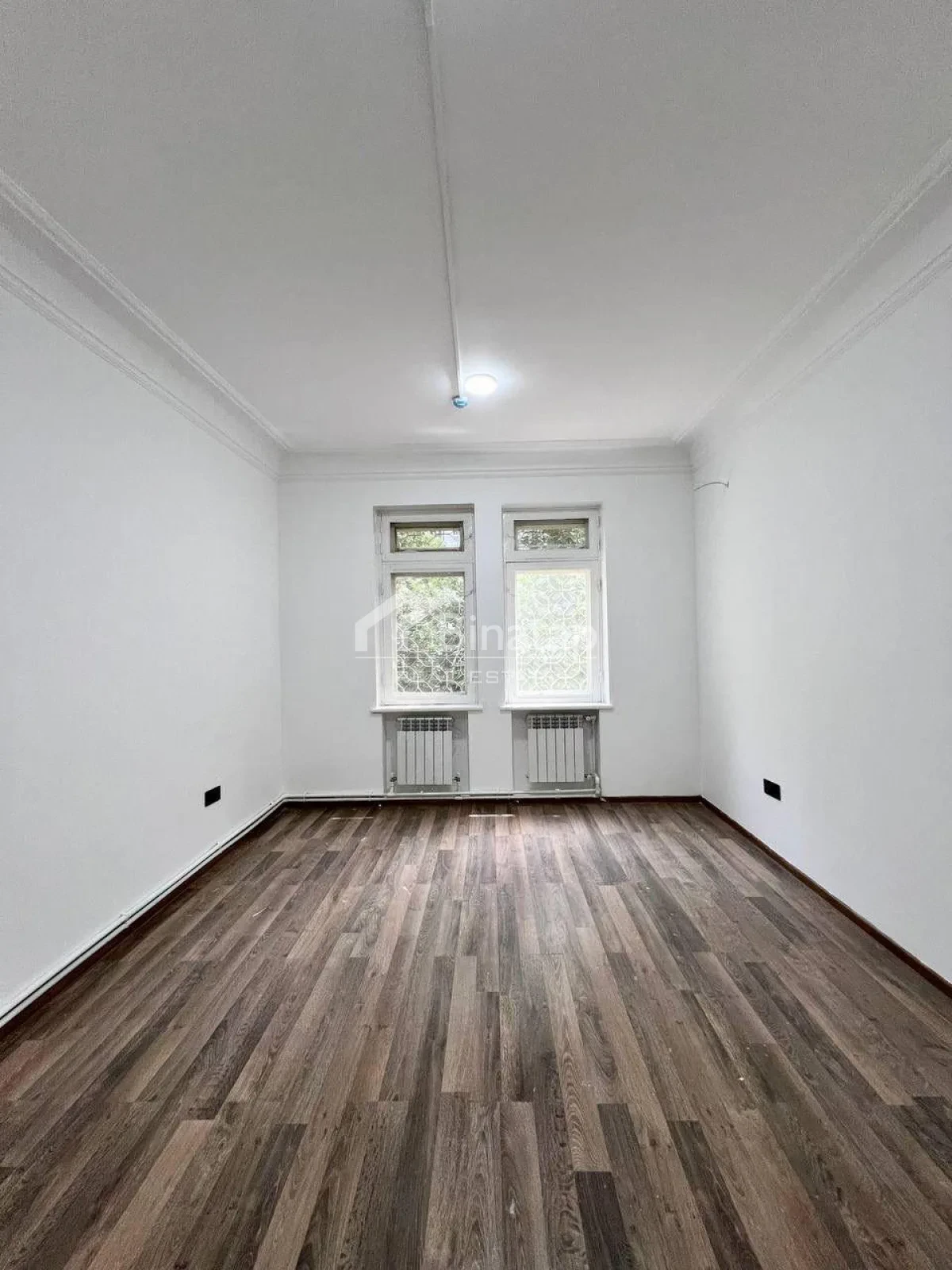 İcarəyə verilir obyekt 400 m², Elmlər Akademiyası m. — şəkil 11
