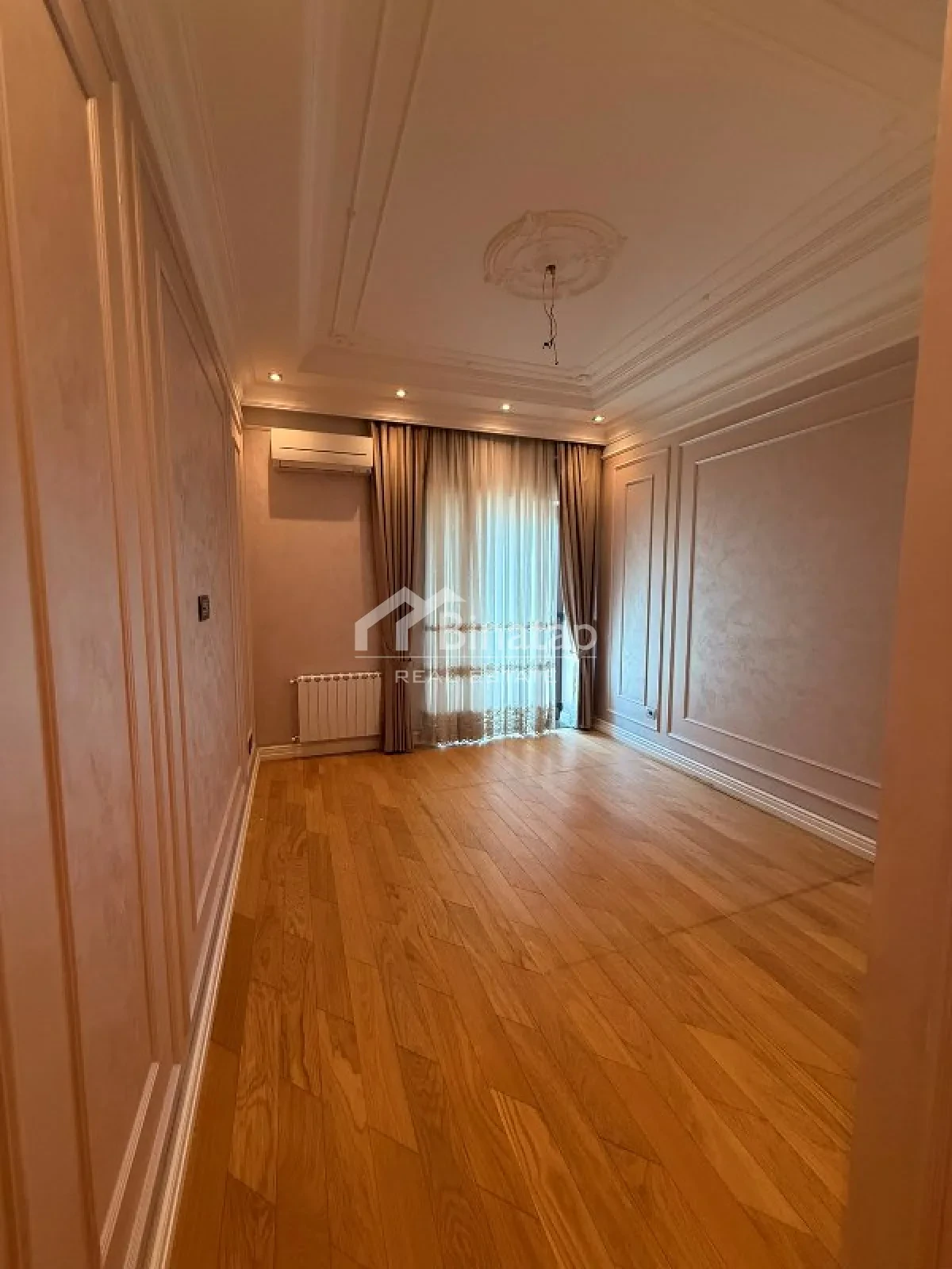 Satılır 4 otaqlı yeni tikili 270 m², 28 May m. — şəkil 9