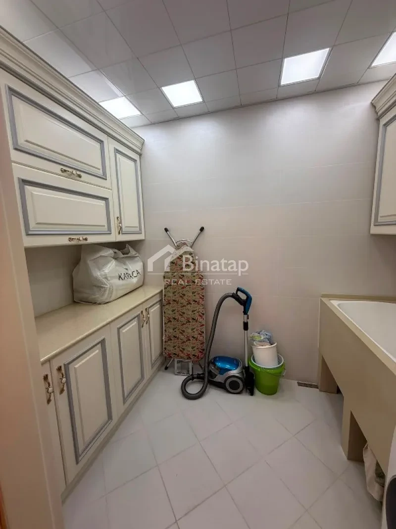 Satılır 4 otaqlı yeni tikili 270 m², 28 May m. — şəkil 14