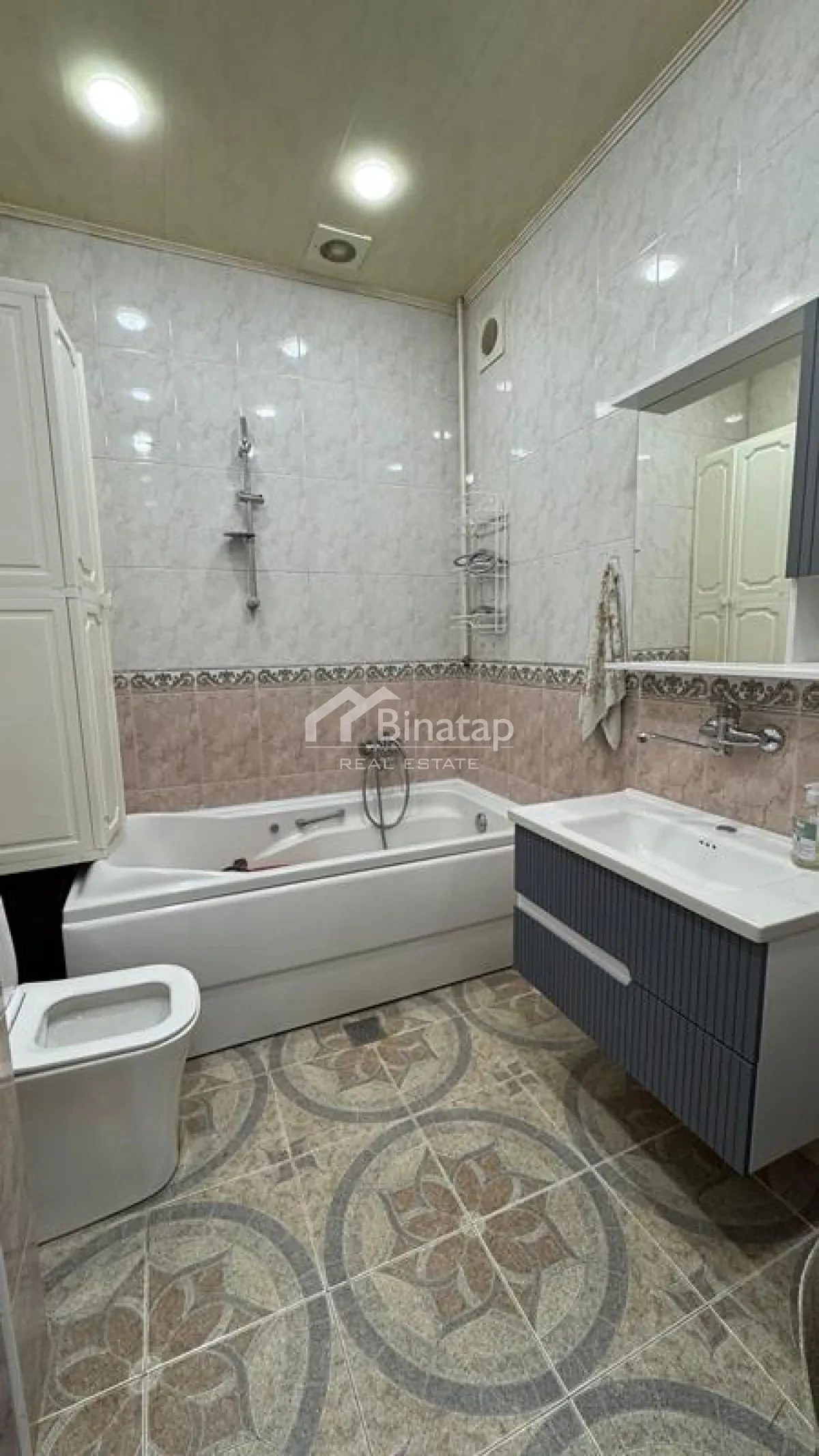 Satılır 3 otaqlı köhnə tikili 115 m², Sahil m. — şəkil 15