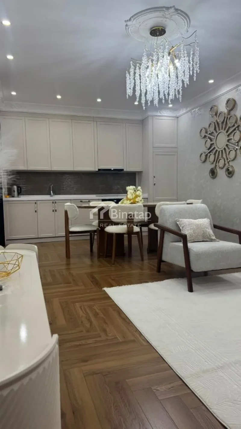 Satılır 3 otaqlı yeni tikili 110 m², 8 Noyabr m. — şəkil 2