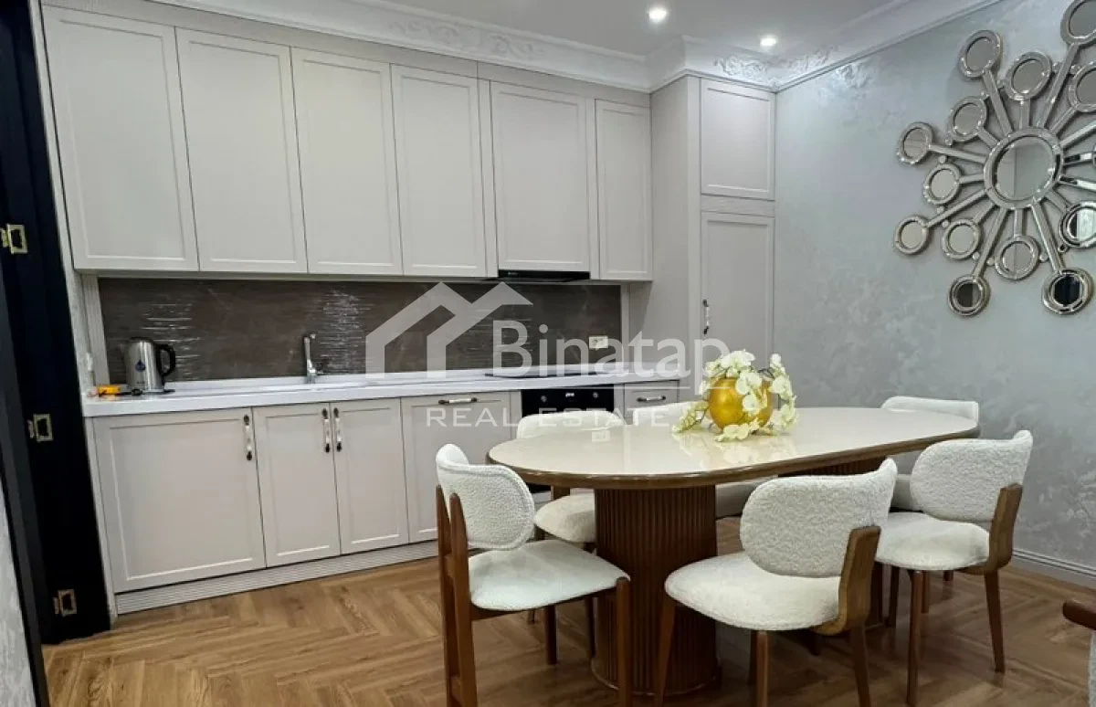 Satılır 3 otaqlı yeni tikili 110 m², 8 Noyabr m. — şəkil 4