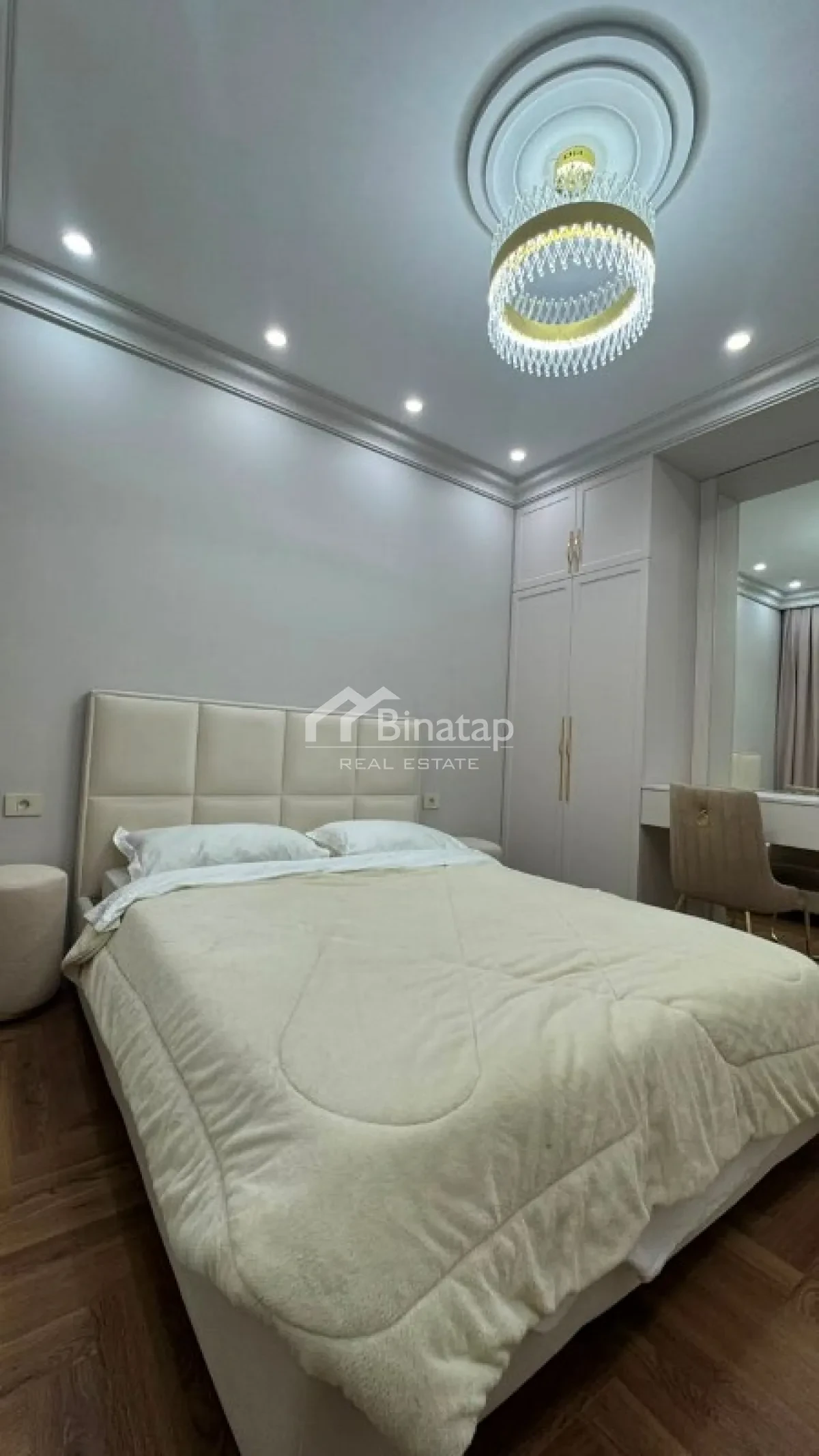 Satılır 3 otaqlı yeni tikili 110 m², 8 Noyabr m. — şəkil 10