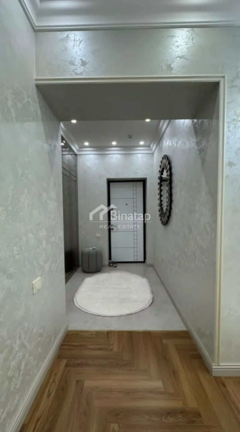 Satılır 3 otaqlı yeni tikili 110 m², 8 Noyabr m. — şəkil 14