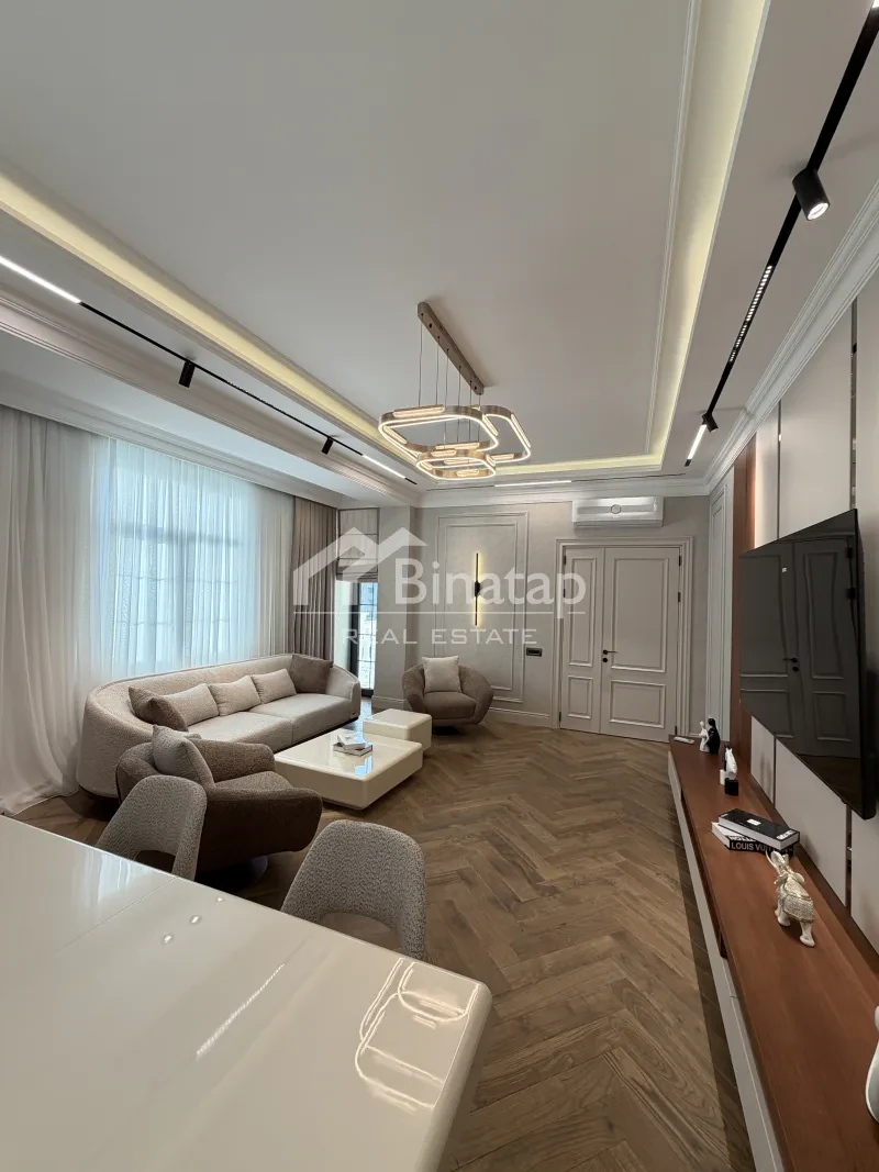 Продаётся 4-комн. новостройка 166 м², м. Элмляр Академиясы — фото 4