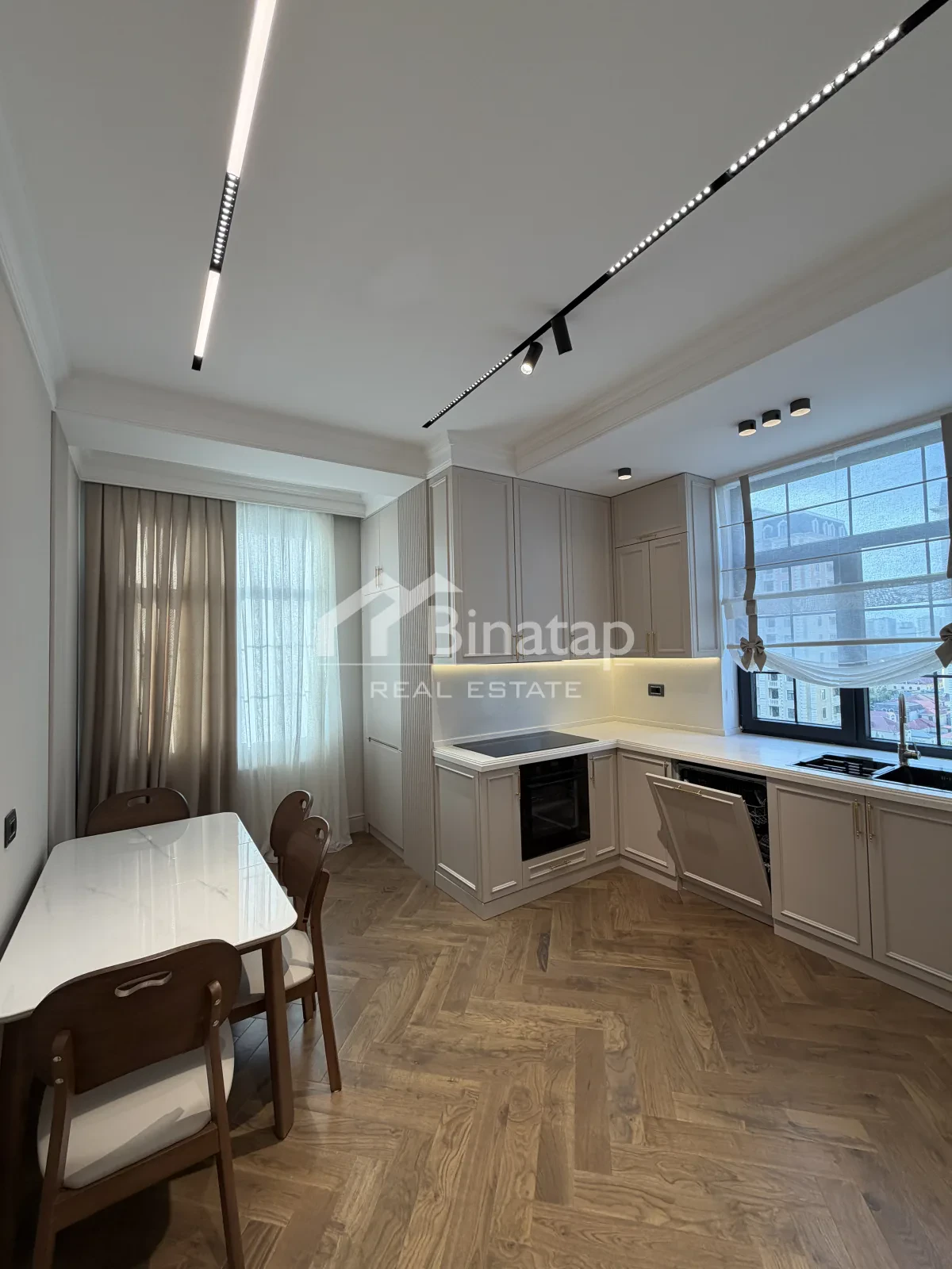 Продаётся 4-комн. новостройка 166 м², м. Элмляр Академиясы — фото 7