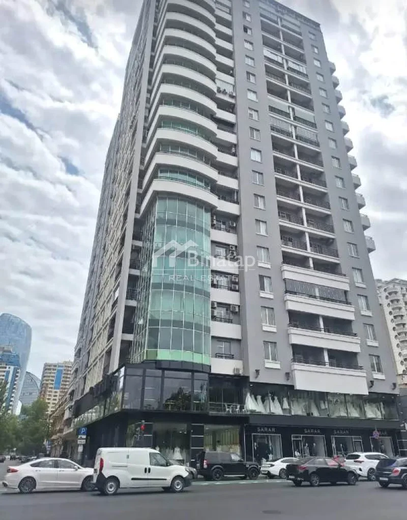 Продаётся 3-комн. новостройка 210 м², м. 8 Ноября