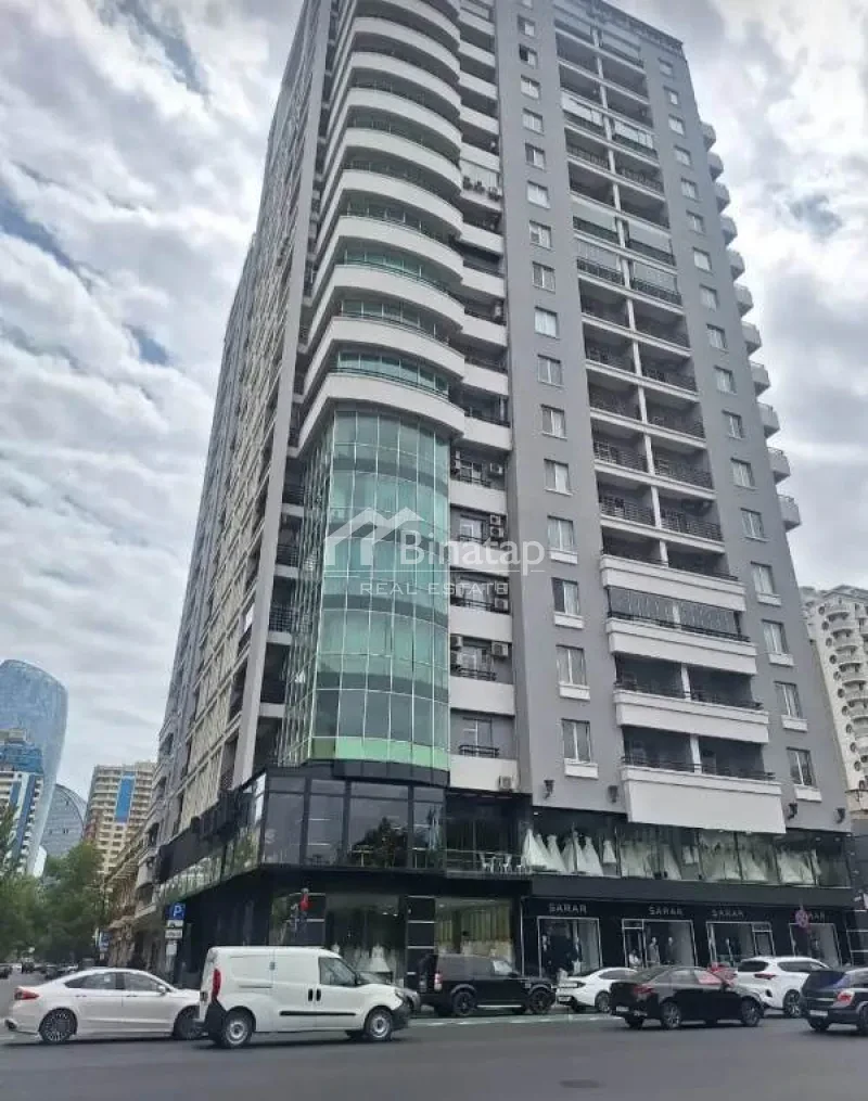 Satılır 3 otaqlı yeni tikili 210 m², 28 May m.