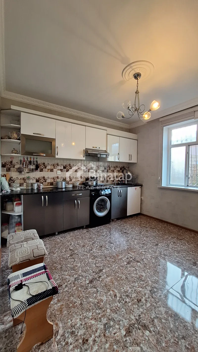Satılır 4 otaqlı həyət evi / bağ evi 147 m², Avtovağzal m. — şəkil 7