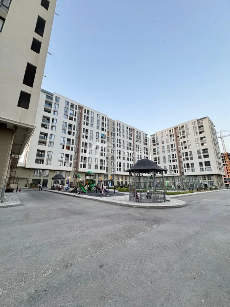 Satılır 4 otaqlı yeni tikili 149 m², Dərnəgül m. — şəkil 2