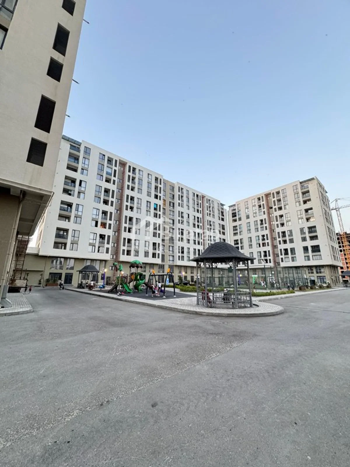 Satılır 4 otaqlı yeni tikili 149 m², Dərnəgül m. — şəkil 2