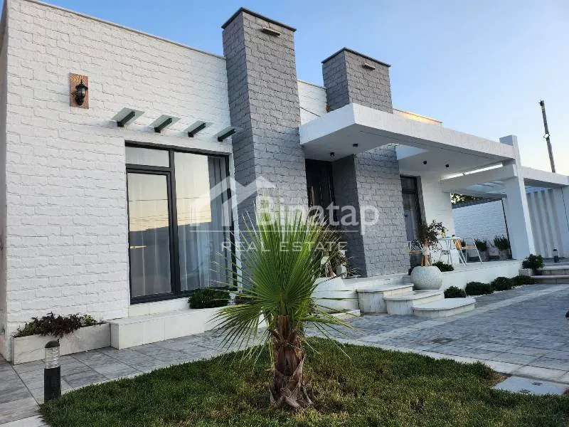 Satılır 5 otaqlı həyət evi / bağ evi 172 m², Şüvəlan qəs. — şəkil 3