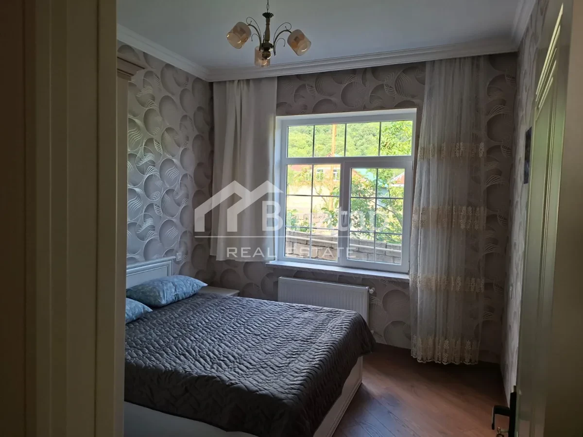İcarəyə verilir 4 otaqlı həyət evi / bağ evi 120 m², Qəbələ r. — şəkil 8